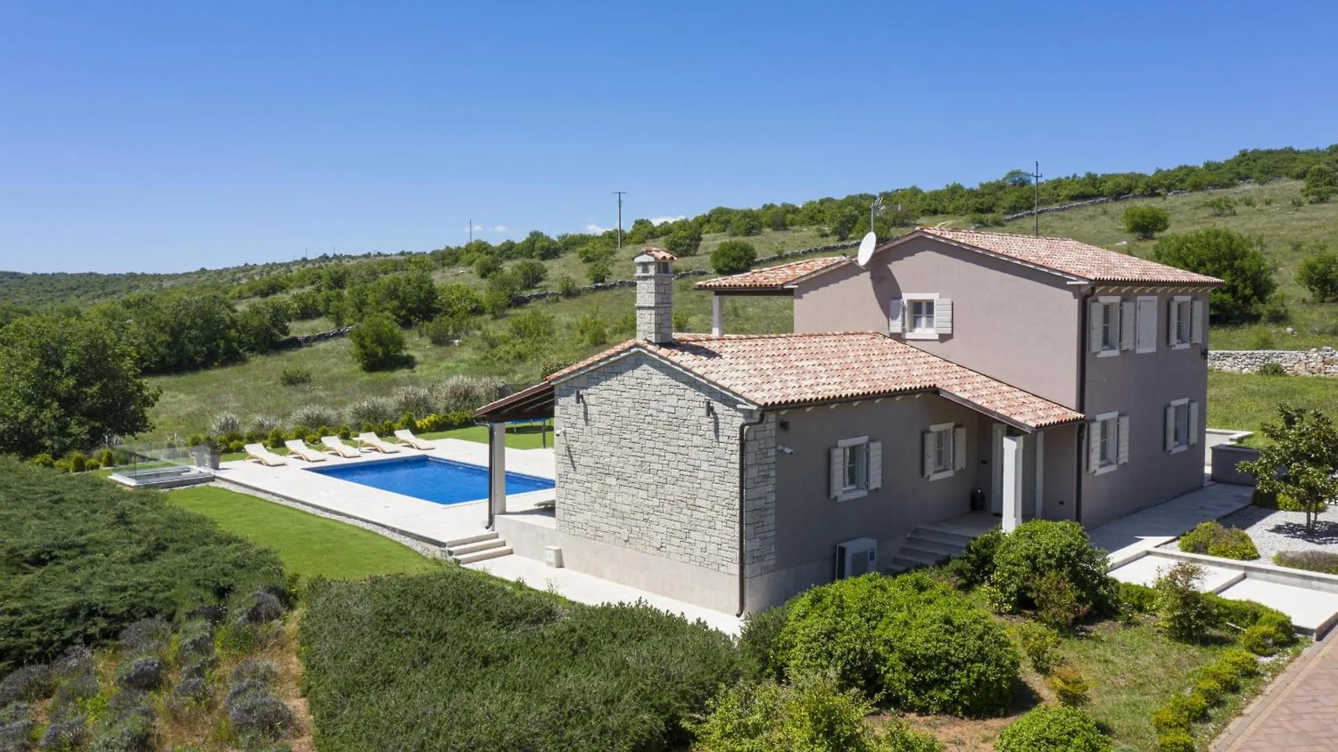 Heritage Villa Lilly Krnica 0*,  Croatia